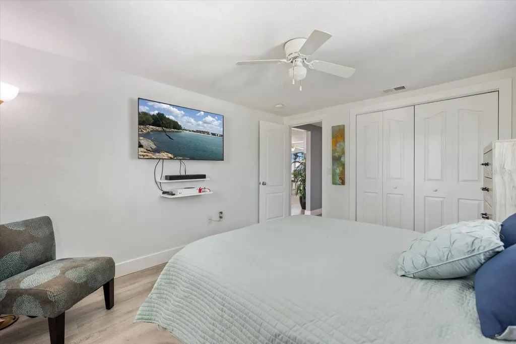 324 E Green Street Englewood FL 34223