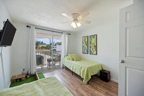 324 E Green Street Englewood FL 34223