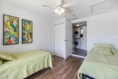 324 E Green Street Englewood FL 34223