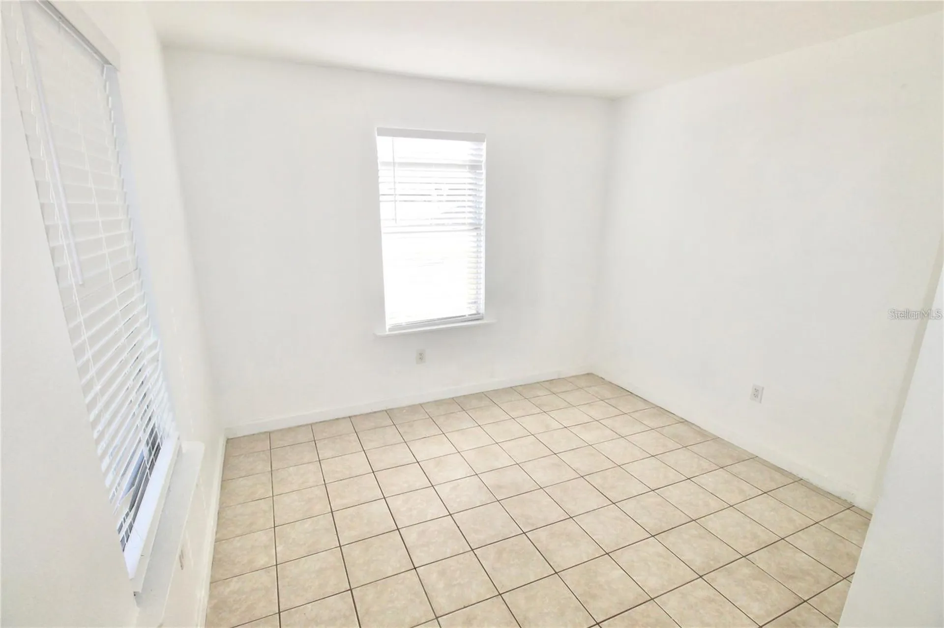 610 Dundee Road Dundee FL 33838