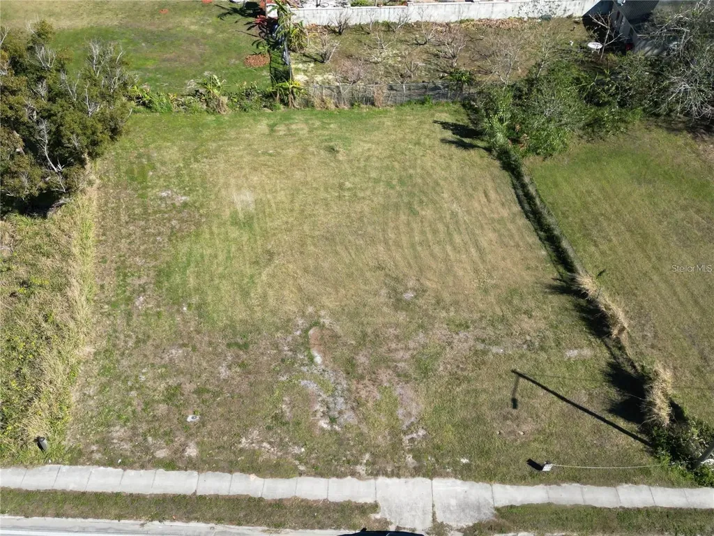 205 Snively Avenue Eloise FL 33880