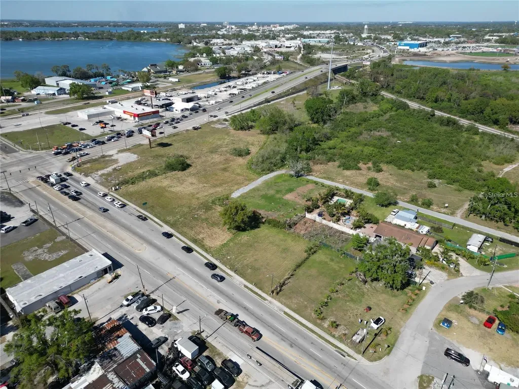 205 Snively Avenue Eloise FL 33880