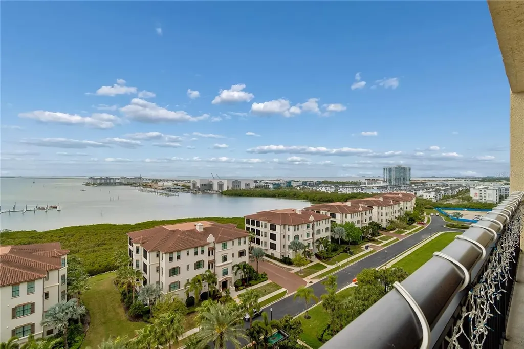 5823 Bowen Daniel Drive Tampa FL 33616