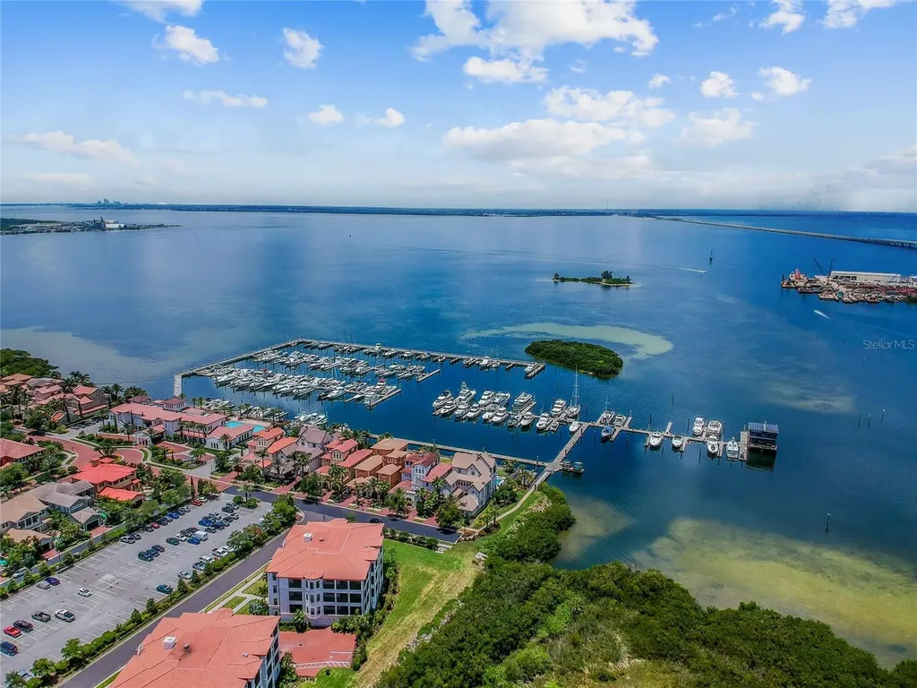5823 Bowen Daniel Drive Tampa FL 33616