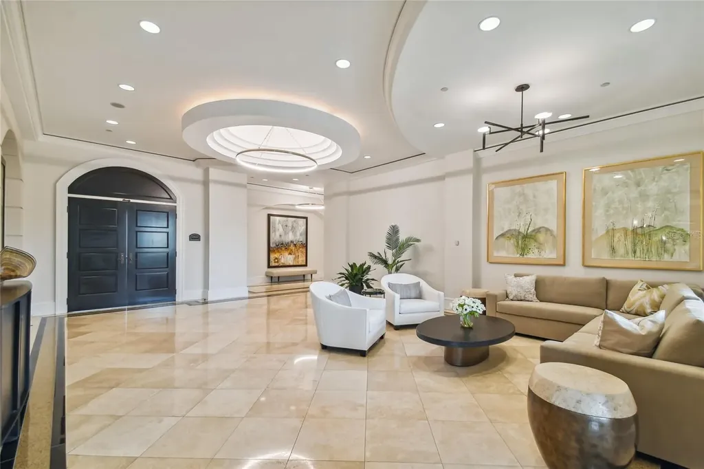 5823 Bowen Daniel Drive Tampa FL 33616
