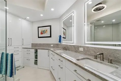 5823 Bowen Daniel Drive Tampa FL 33616