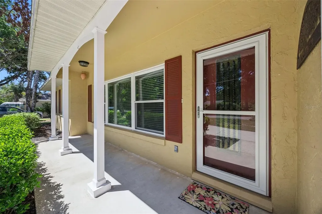 80 Whitcomb Avenue Umatilla FL 32784