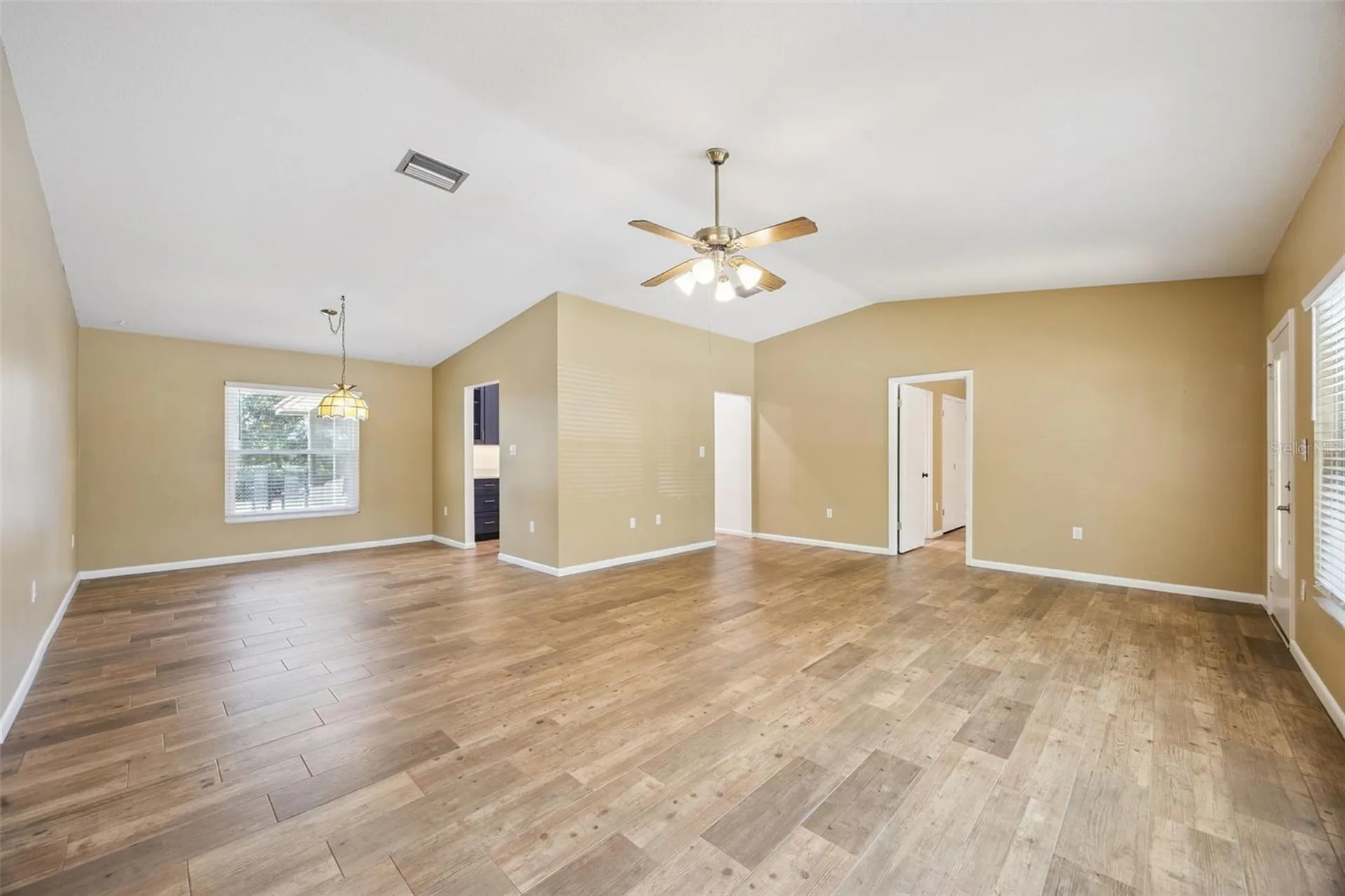 80 Whitcomb Avenue Umatilla FL 32784