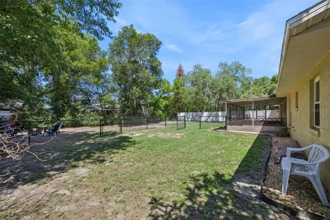 80 Whitcomb Avenue Umatilla FL 32784