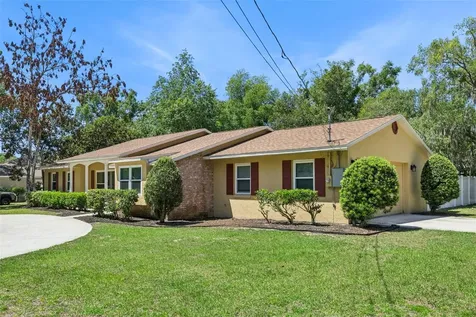 80 Whitcomb Avenue Umatilla FL 32784