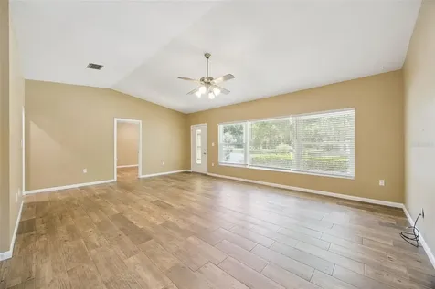 80 Whitcomb Avenue Umatilla FL 32784