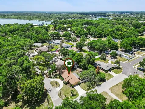 80 Whitcomb Avenue Umatilla FL 32784