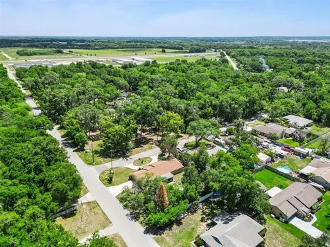 80 Whitcomb Avenue Umatilla FL 32784