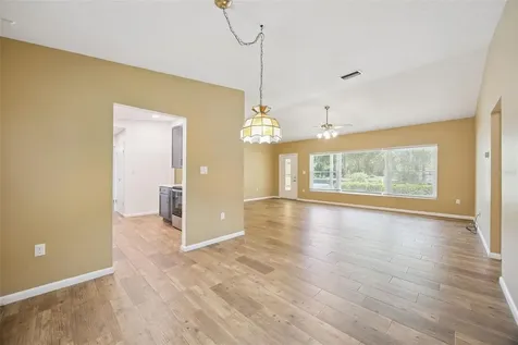 80 Whitcomb Avenue Umatilla FL 32784