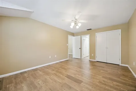 80 Whitcomb Avenue Umatilla FL 32784