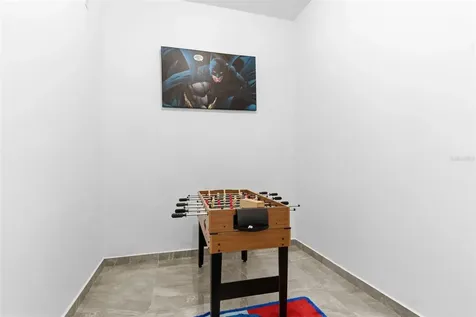 56 Calle F Krug Condado San Juan PR 00907