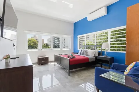 56 Calle F Krug Condado San Juan PR 00907