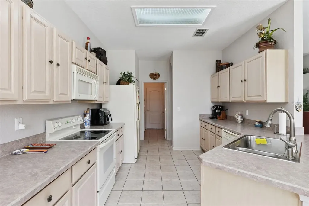 369 Mohave Terrace Lake Mary FL 32746