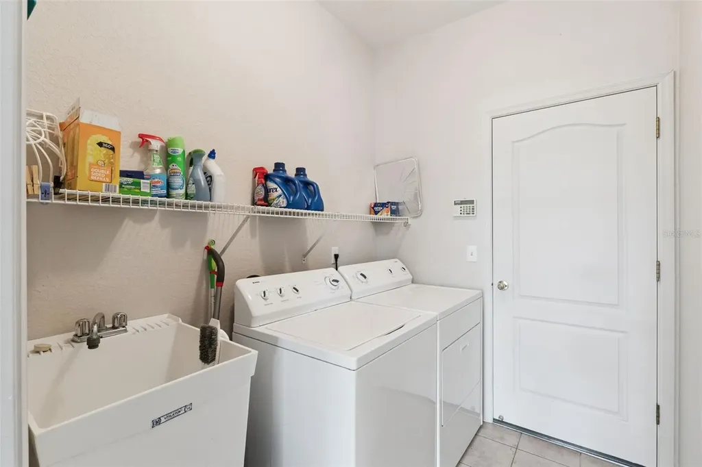 369 Mohave Terrace Lake Mary FL 32746