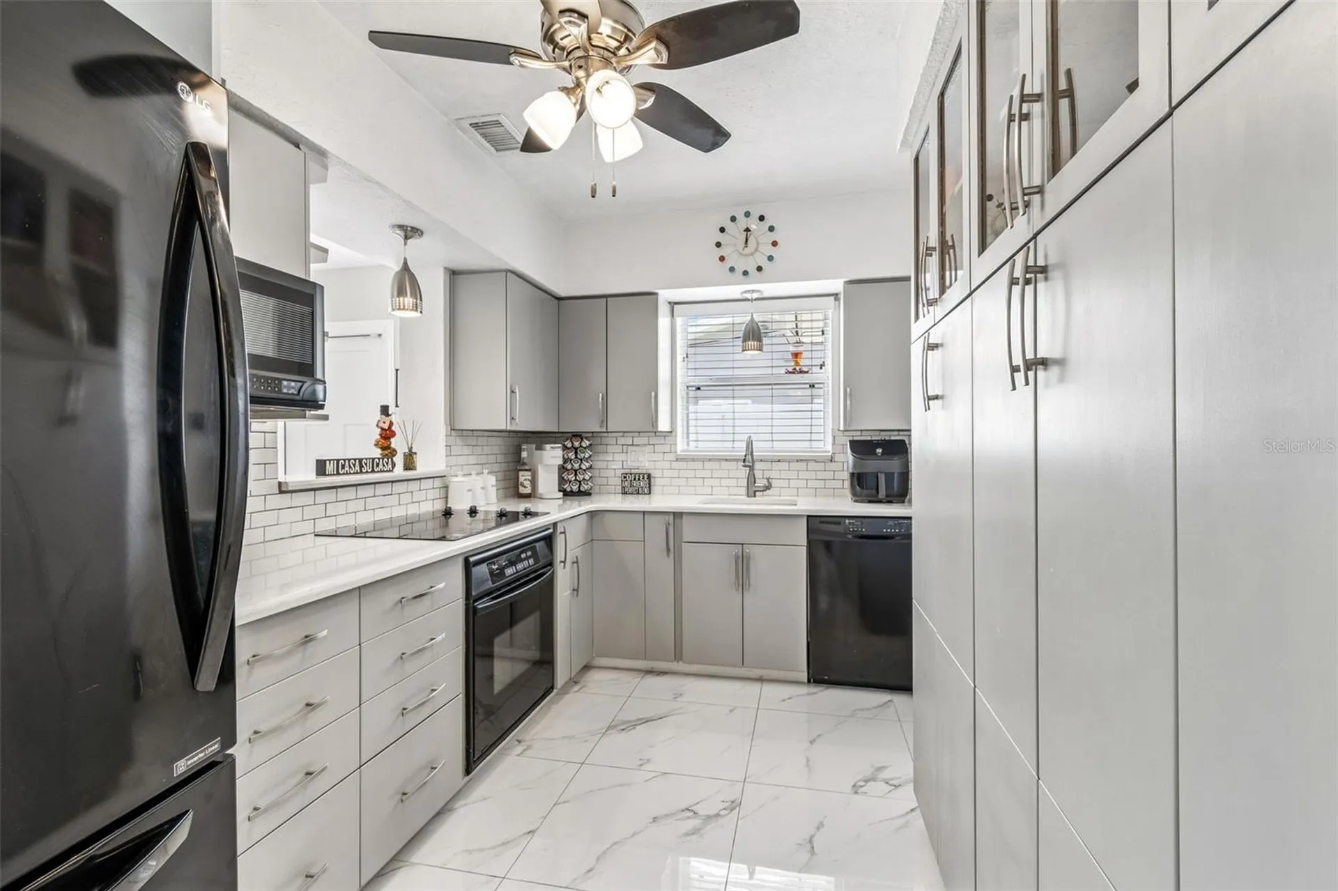 6765 11th Avenue N St Petersburg FL 33710