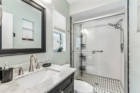 6765 11th Avenue N St Petersburg FL 33710