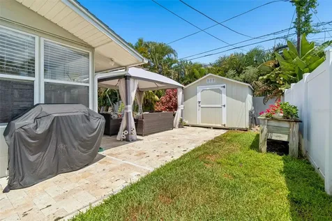 6765 11th Avenue N St Petersburg FL 33710