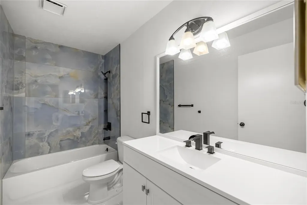 11001 SE Sunset Harbor Road Summerfield FL 34491