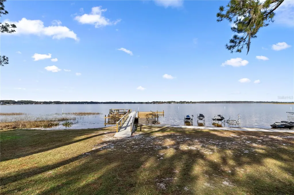 11001 SE Sunset Harbor Road Summerfield FL 34491