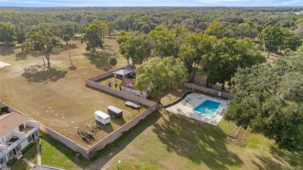 11001 SE Sunset Harbor Road Summerfield FL 34491