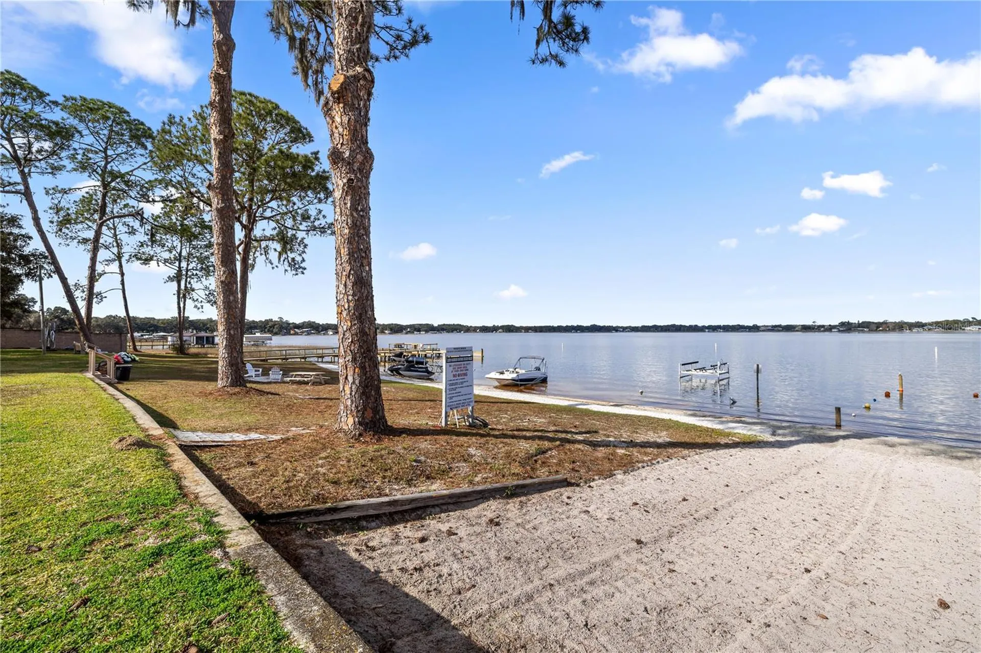 11001 SE Sunset Harbor Road Summerfield FL 34491