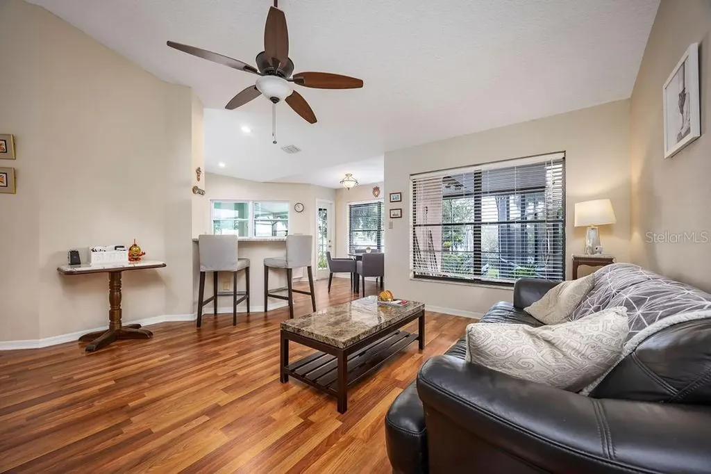 8701 Rose Pointe Court Orlando FL 32835