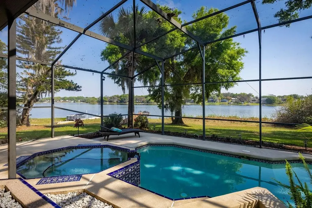 8701 Rose Pointe Court Orlando FL 32835