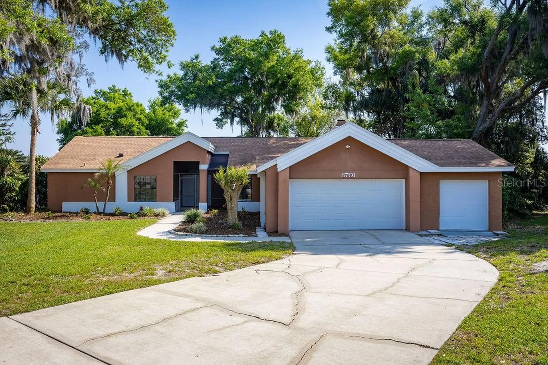 8701 Rose Pointe Court Orlando FL 32835
