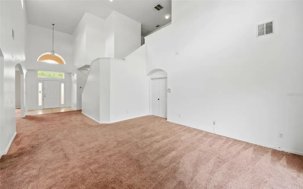 2838 Sweetspire Circle Kissimmee FL 34746