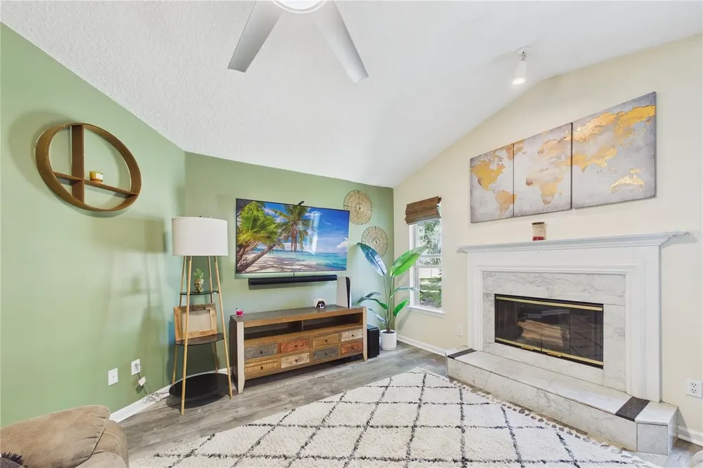 2487 Winged Elm Drive E Jacksonville FL 32246