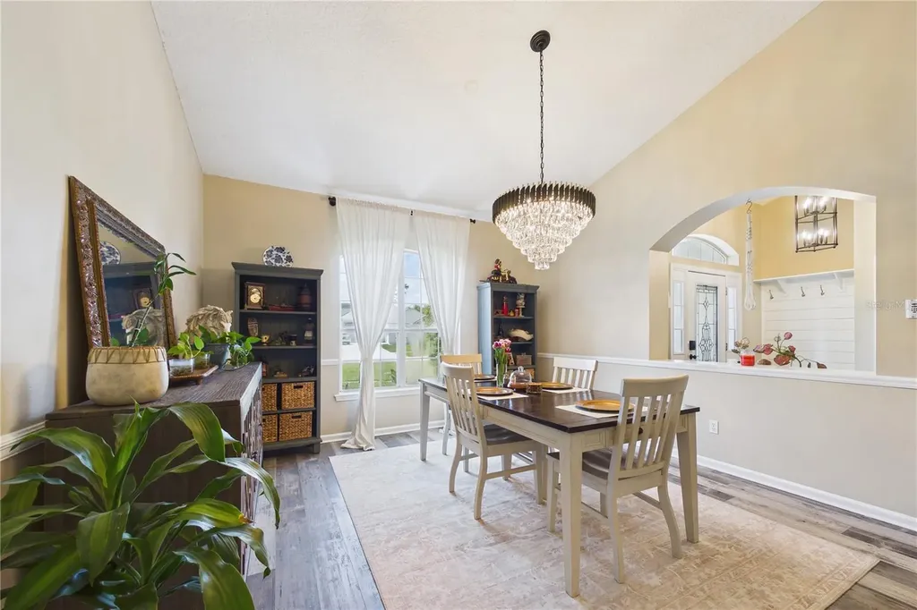 2487 Winged Elm Drive E Jacksonville FL 32246