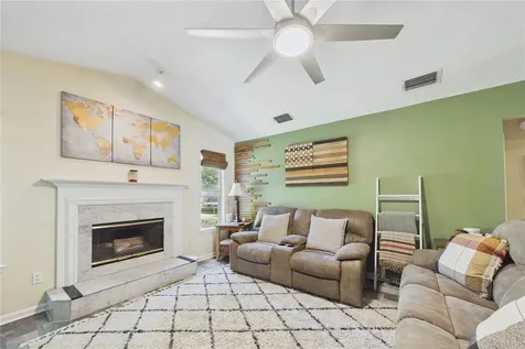 2487 Winged Elm Drive E Jacksonville FL 32246