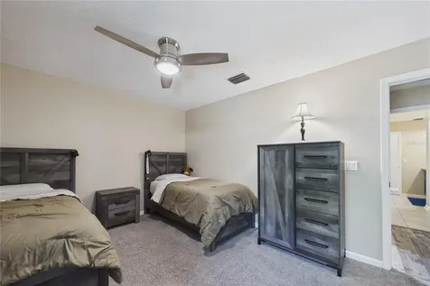 2487 Winged Elm Drive E Jacksonville FL 32246