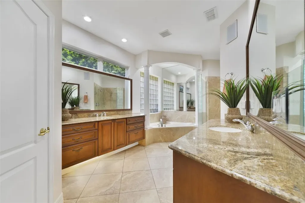 3308 Lukas Cove Orlando FL 32820