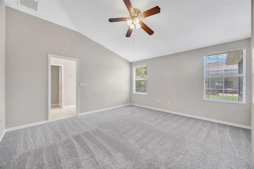 6337 Bridgecrest Drive Lithia FL 33547
