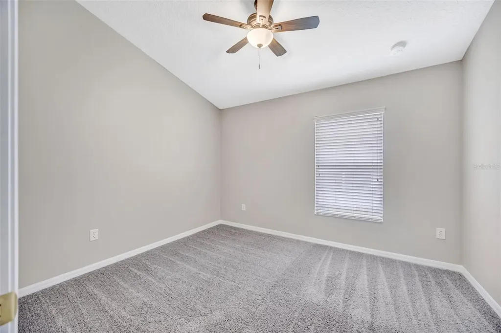 6337 Bridgecrest Drive Lithia FL 33547