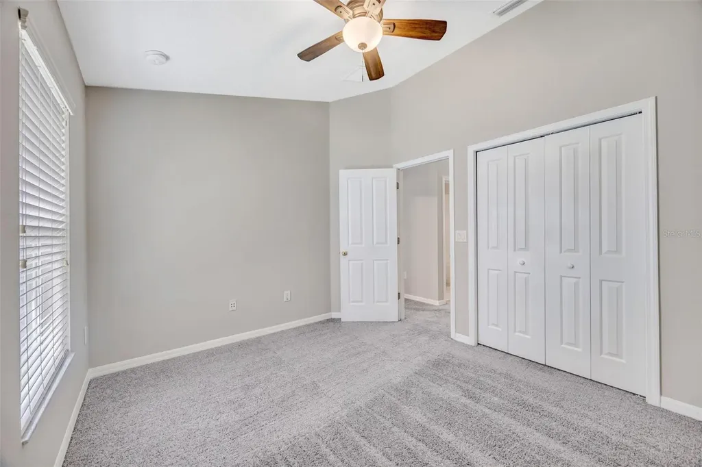 6337 Bridgecrest Drive Lithia FL 33547