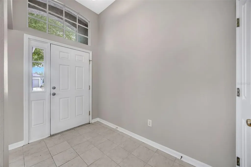 6337 Bridgecrest Drive Lithia FL 33547