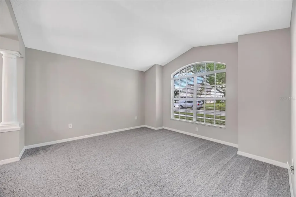 6337 Bridgecrest Drive Lithia FL 33547
