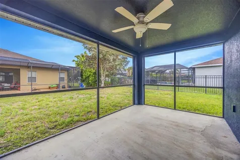 6337 Bridgecrest Drive Lithia FL 33547