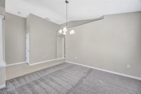 6337 Bridgecrest Drive Lithia FL 33547
