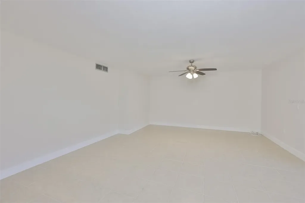 11502 7th Lane N St Petersburg FL 33716