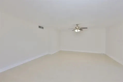 11502 7th Lane N St Petersburg FL 33716