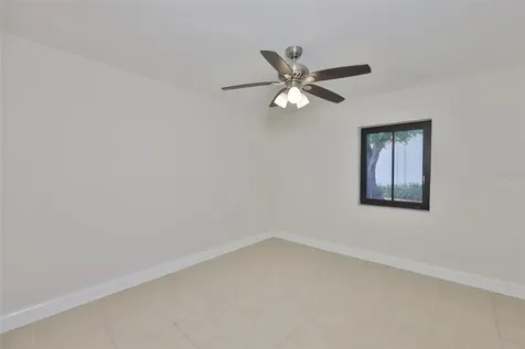 11502 7th Lane N St Petersburg FL 33716