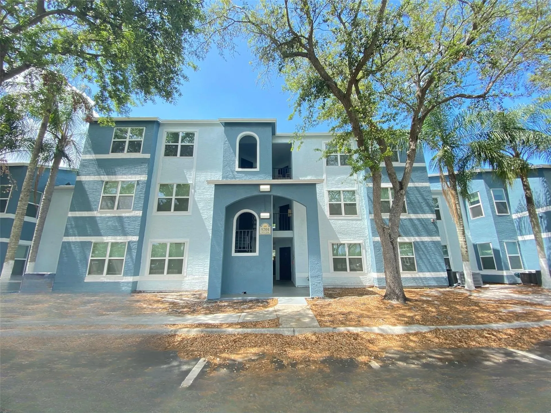 5701 Gatlin Avenue Orlando FL 32822